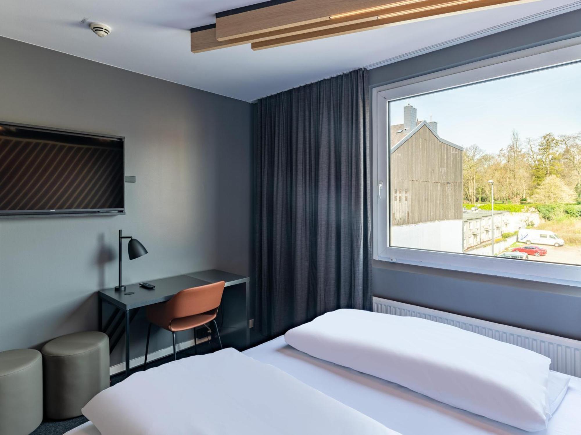 B&B Hotel Aachen City-Ost Exterior photo